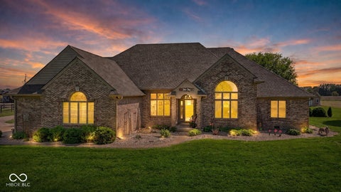 Photo of 5915 E 350 N, Franklin, IN 46131 (MLS # 22097986)