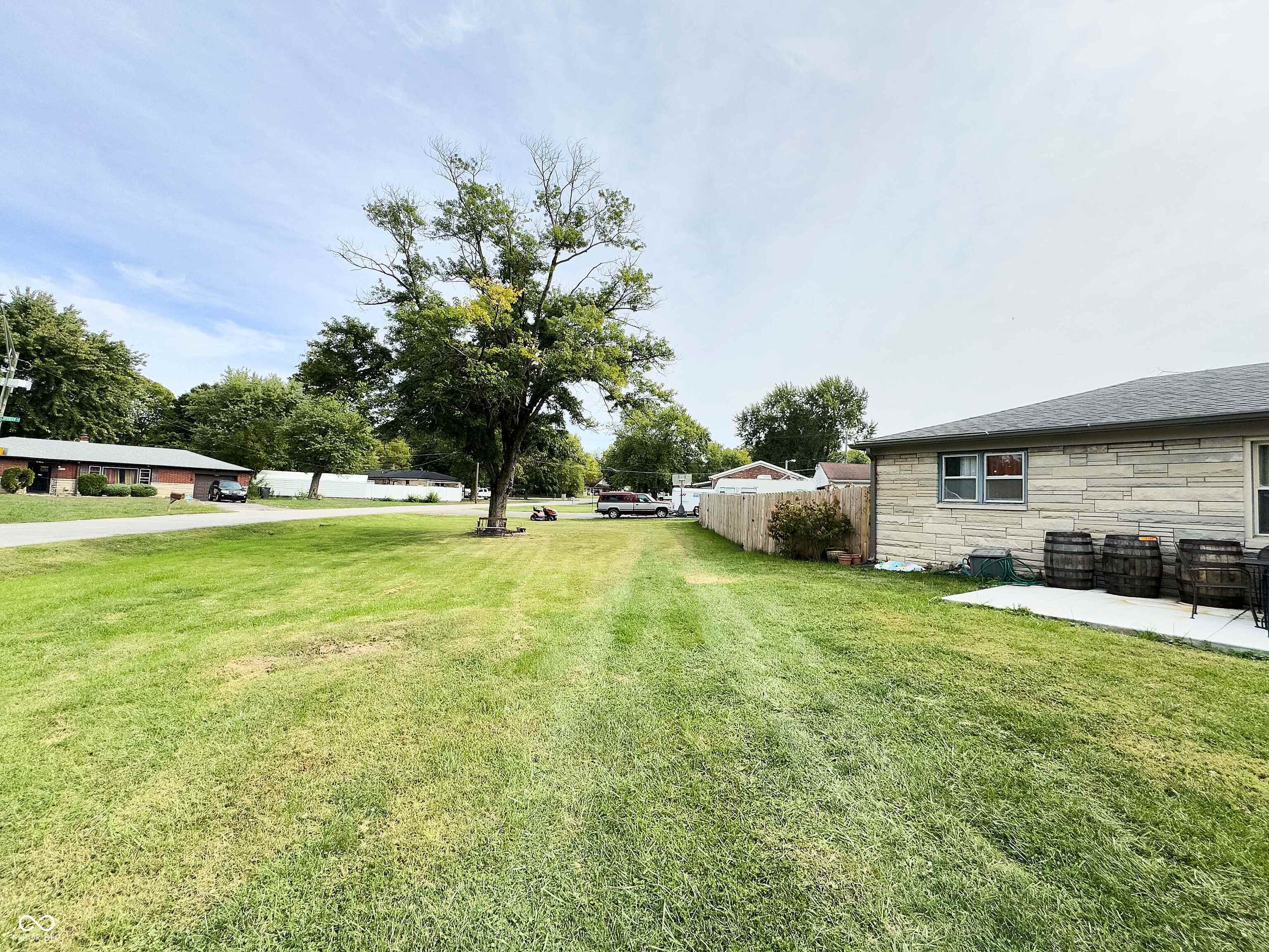 5231 E Cheryl Lane