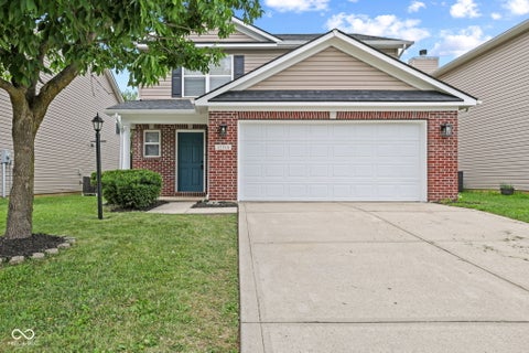 Photo of 12318 Wolf Run Road, Noblesville, IN 46060 (MLS # 22114803)