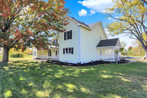 Photo of 6336 N Carroll Road, McCordsville, IN 46055 (MLS # 22068635)