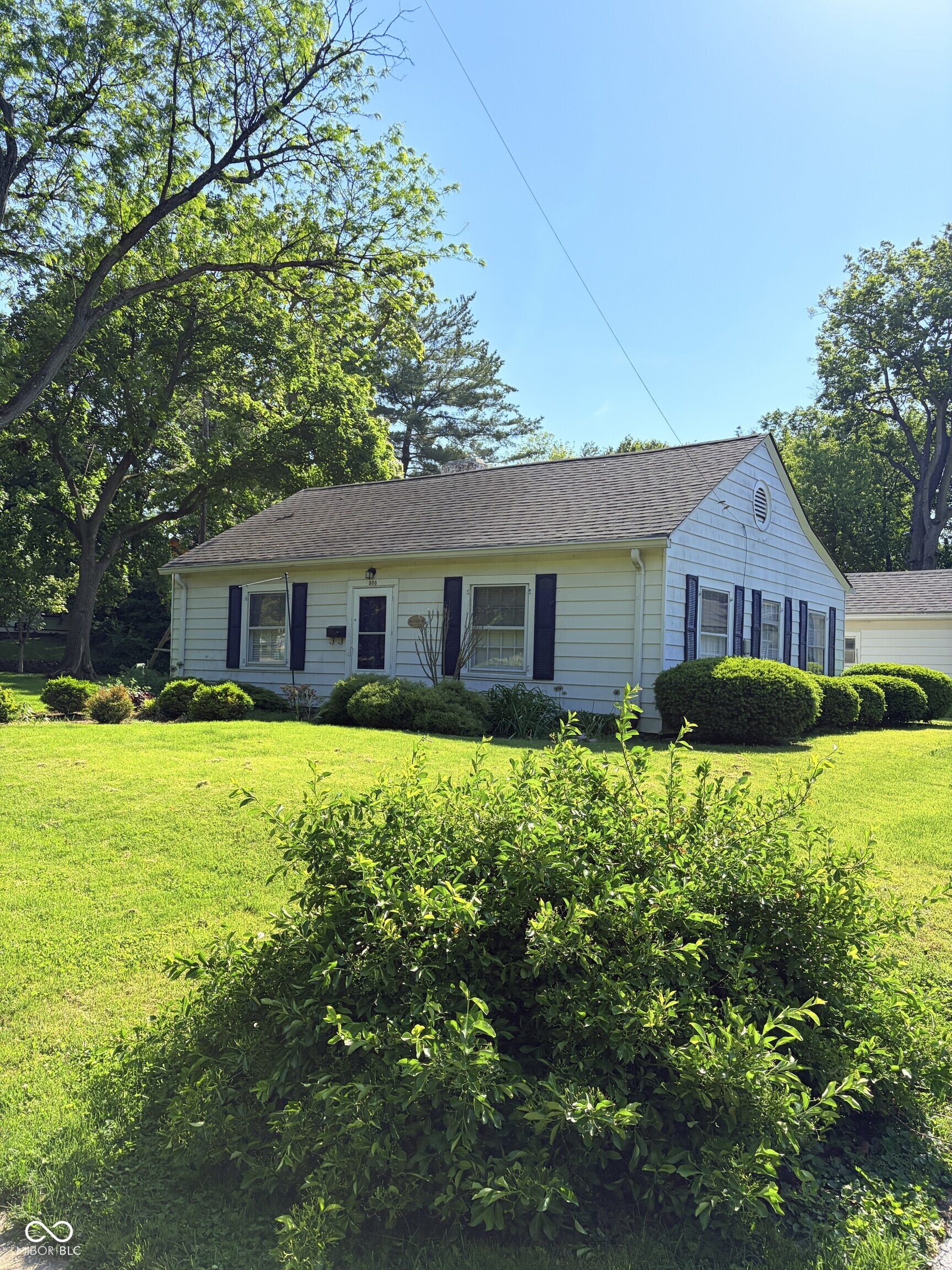 308 N Bolton Avenue