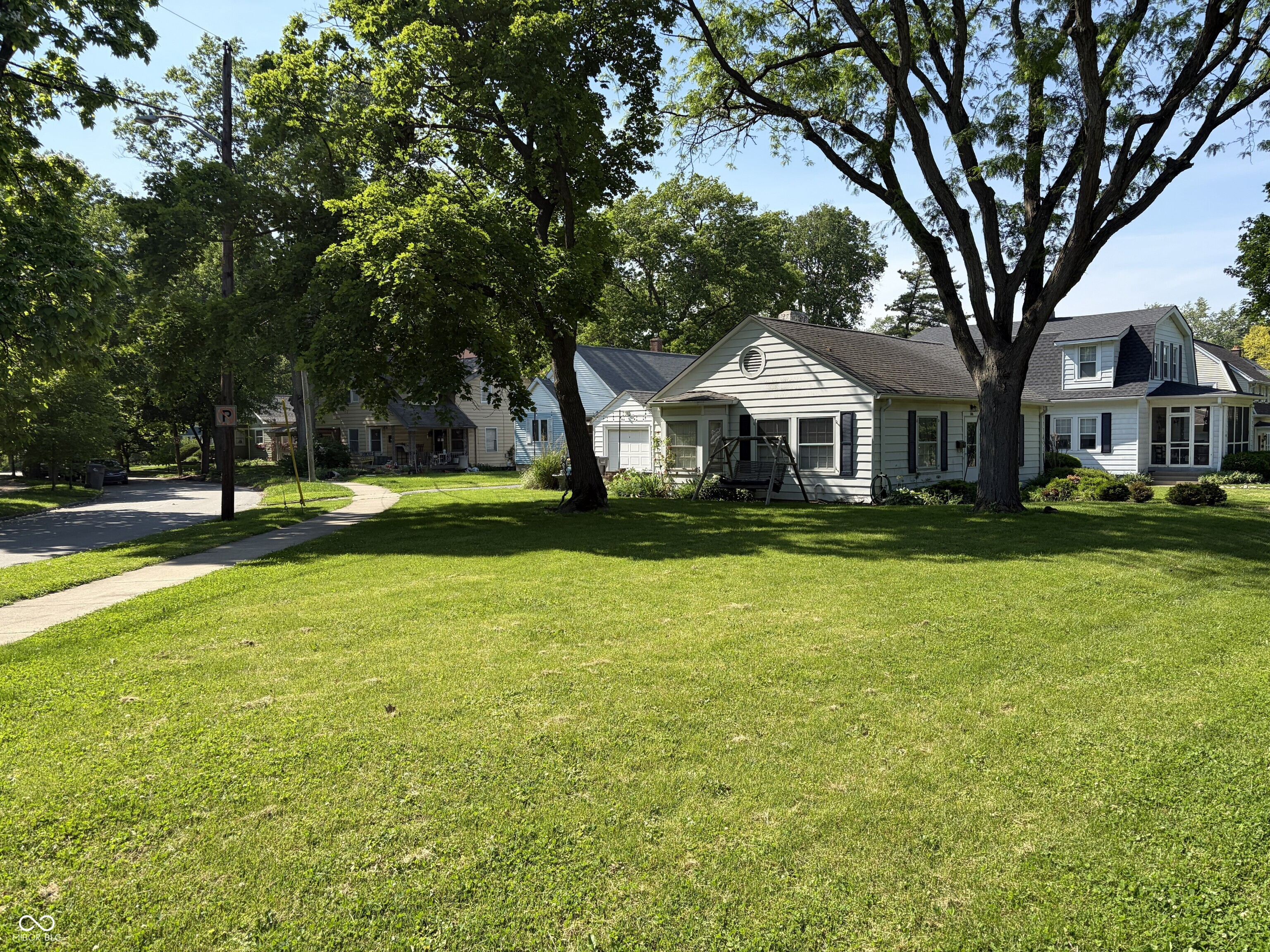 308 N Bolton Avenue