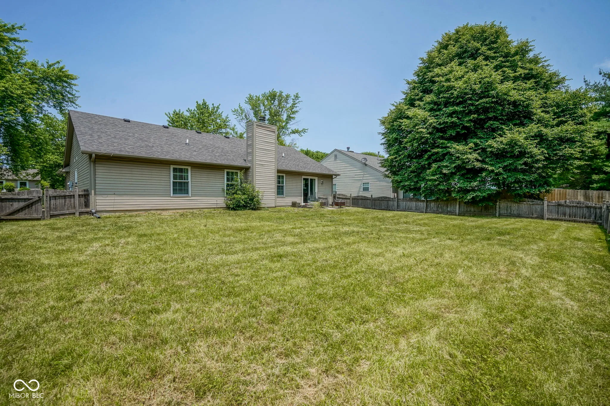 Avon, Indiana 46123, United States, 3 Bedrooms Bedrooms, ,2 BathroomsBathrooms,Residential,Pending,23895