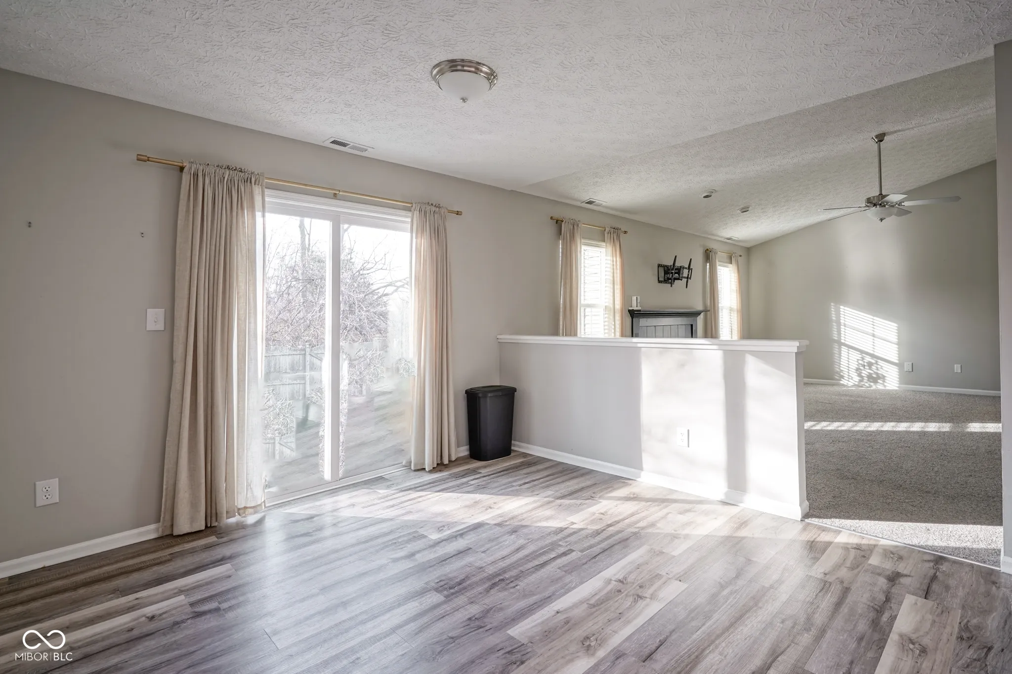 Avon, Indiana 46123, United States, 3 Bedrooms Bedrooms, ,2 BathroomsBathrooms,Residential,Pending,23895