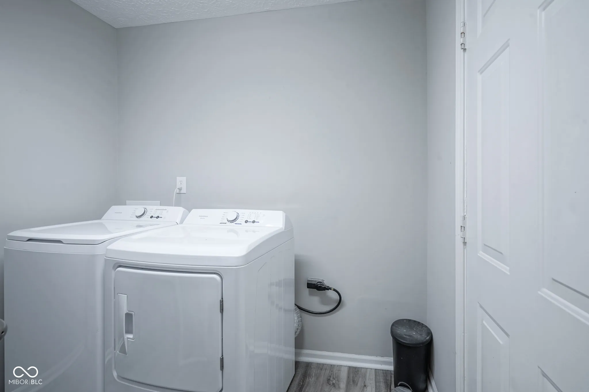 Avon, Indiana 46123, United States, 3 Bedrooms Bedrooms, ,2 BathroomsBathrooms,Residential,Pending,23895