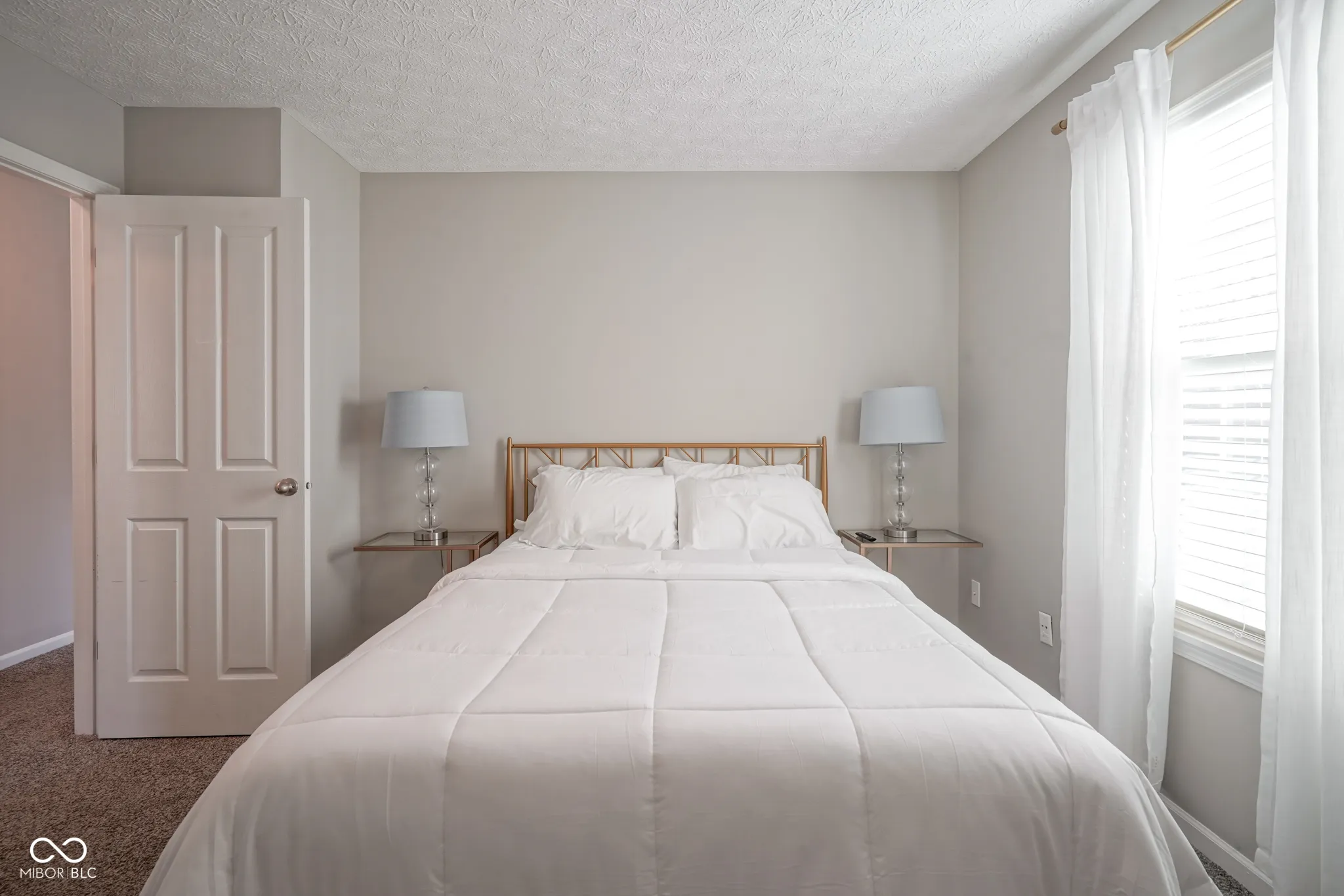 Avon, Indiana 46123, United States, 3 Bedrooms Bedrooms, ,2 BathroomsBathrooms,Residential,Pending,23895