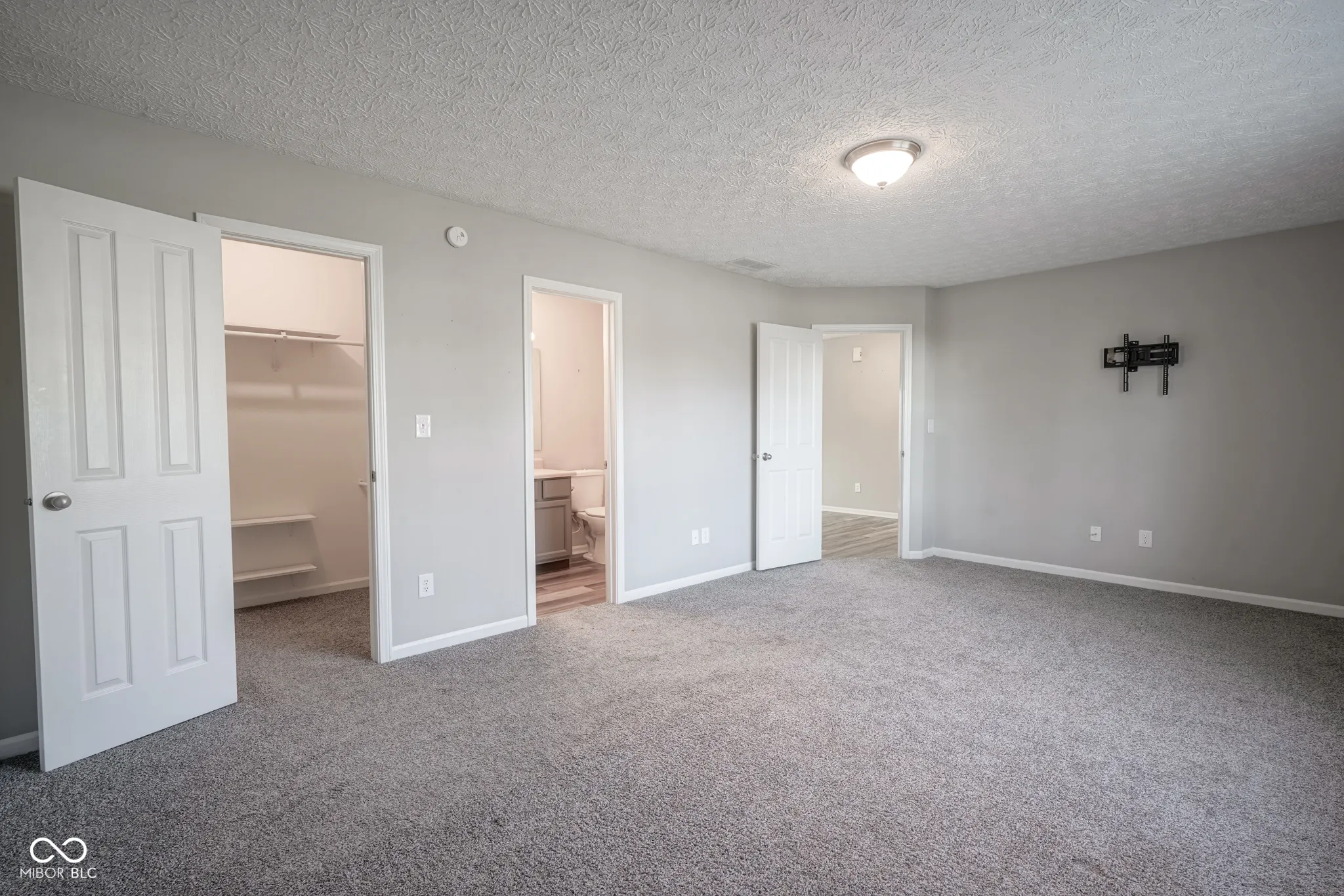 Avon, Indiana 46123, United States, 3 Bedrooms Bedrooms, ,2 BathroomsBathrooms,Residential,Pending,23895