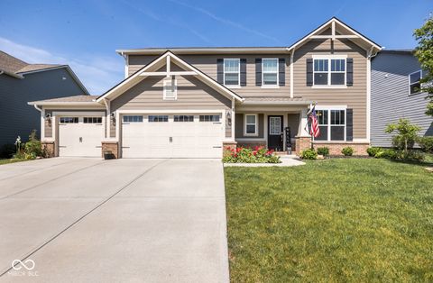 Photo of 17301 Tribute Row, Noblesville, IN 46060 (MLS # 22104246)