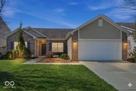 Photo of 9704 Brook Wood Drive, McCordsville, IN 46055 (MLS # 22088999)