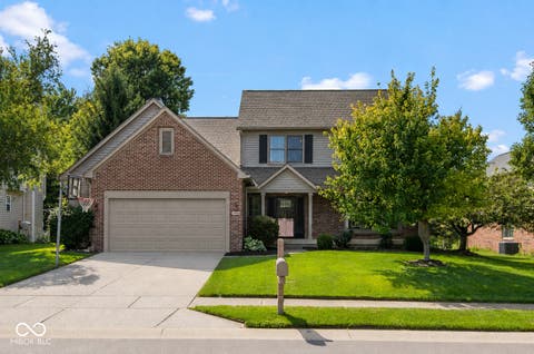 Photo of 10950 Midnight Pass, Fishers, IN 46037 (MLS # 22111793)