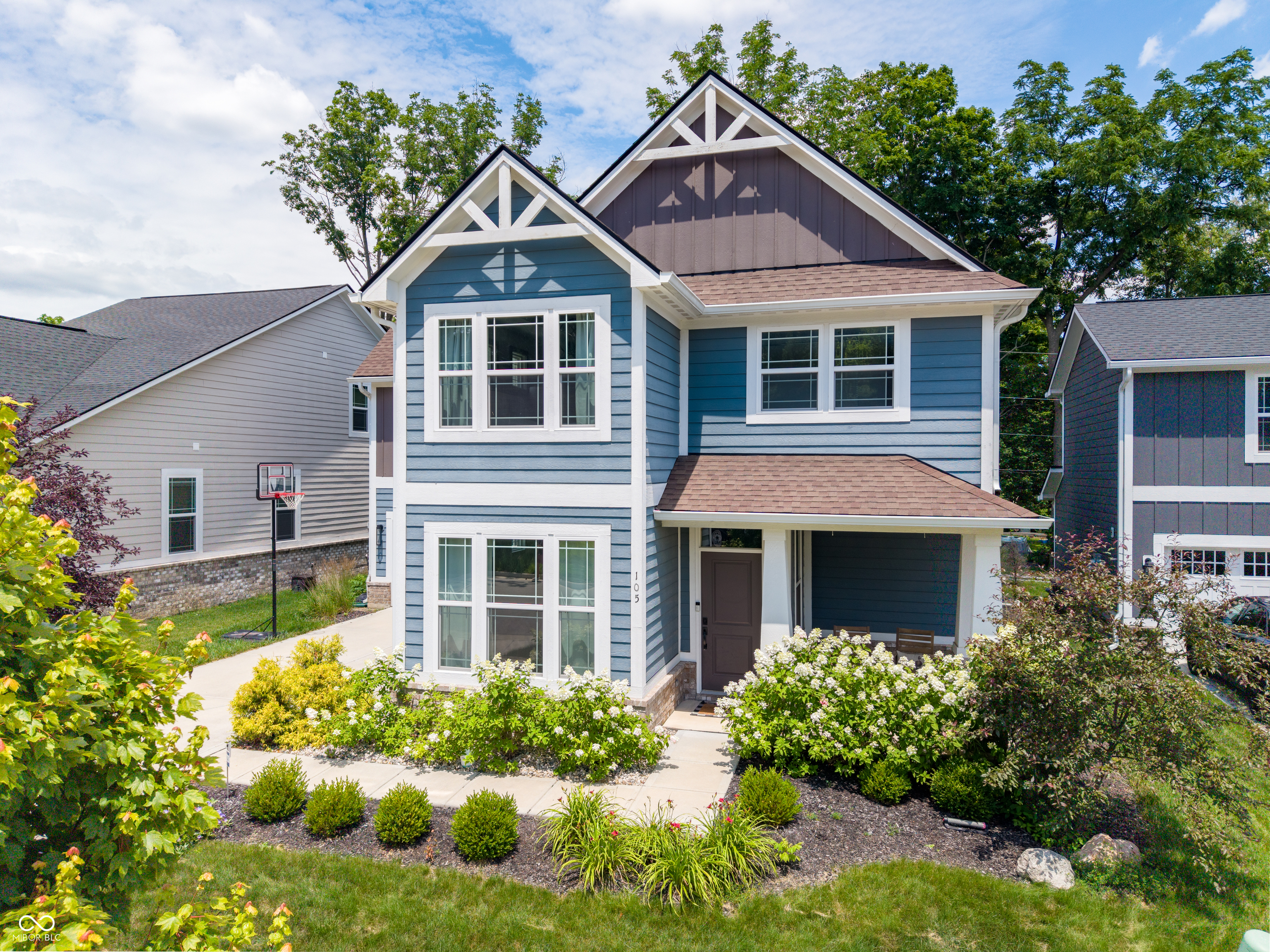 105 Thomas Point Drive