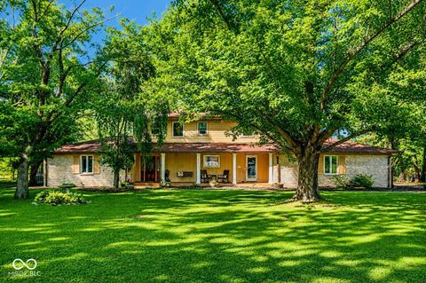 Photo of 3610 Tara Court, Carmel, IN 46074 (MLS # 22102280)