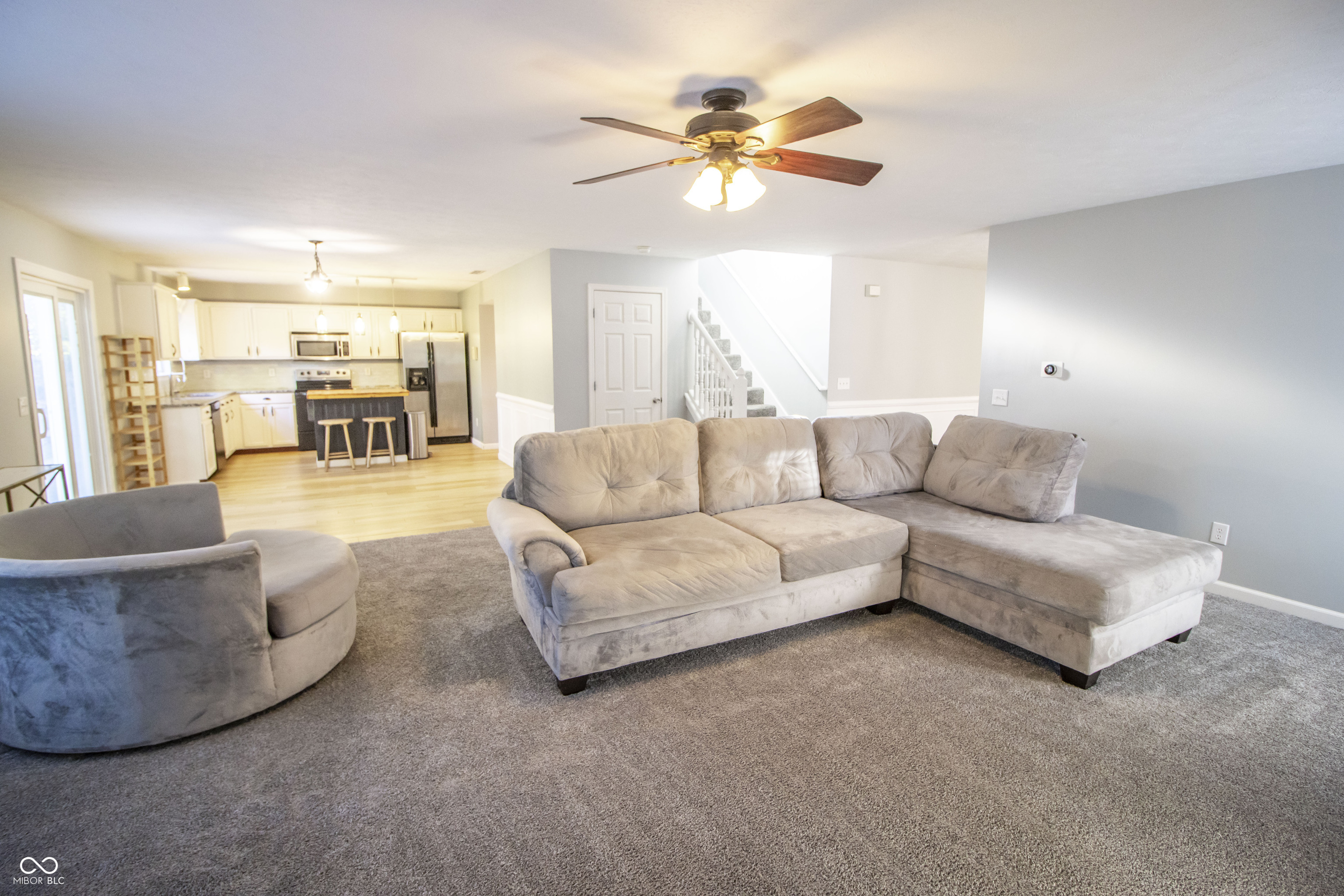 5684 W Woodview Trail