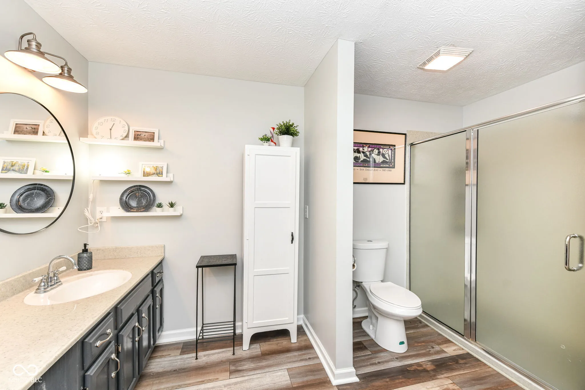 Fishers, Indiana 46038, United States, 2 Bedrooms Bedrooms, ,3 BathroomsBathrooms,Residential,Active,229807