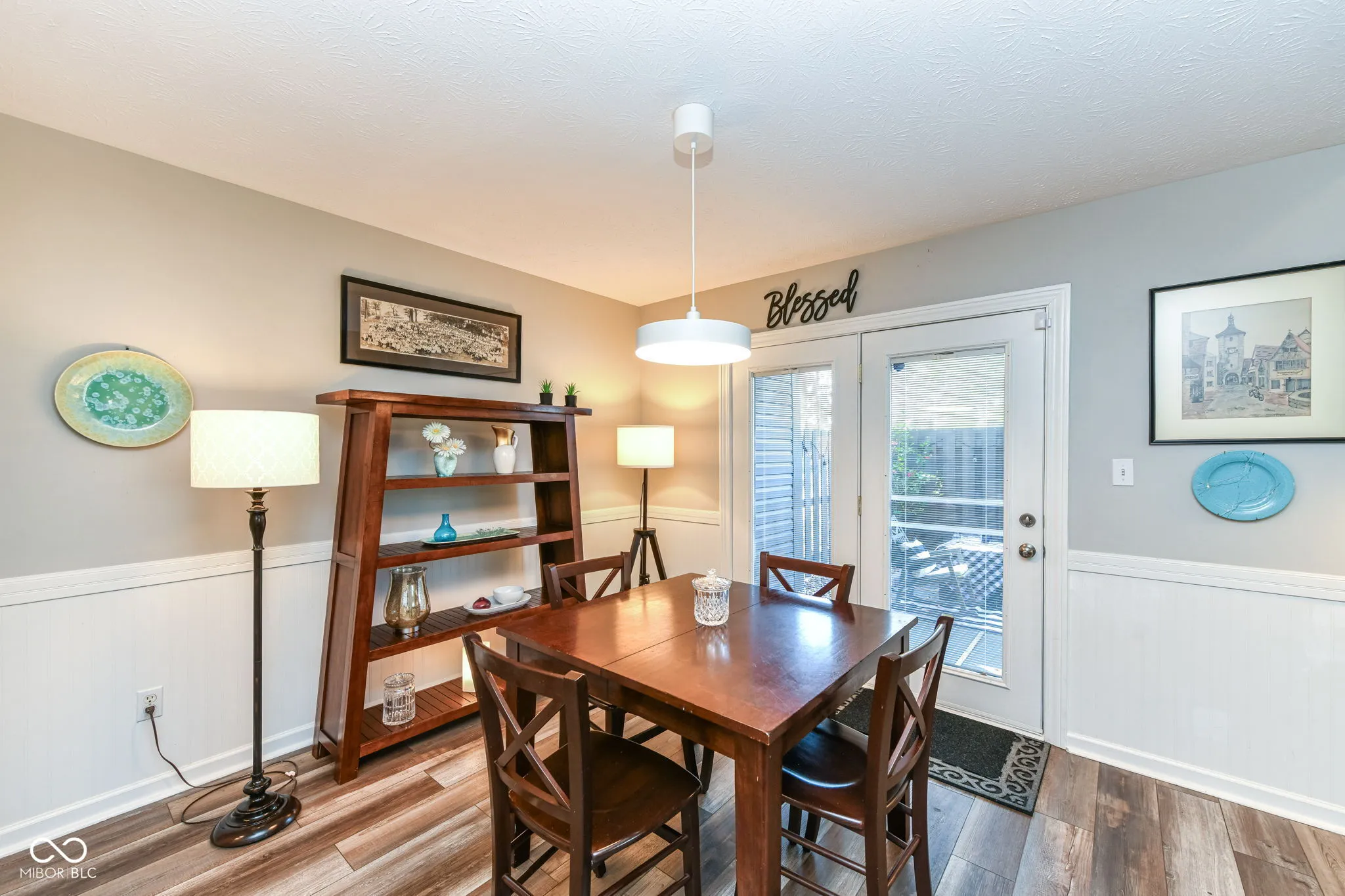 Fishers, Indiana 46038, United States, 2 Bedrooms Bedrooms, ,3 BathroomsBathrooms,Residential,Active,229807