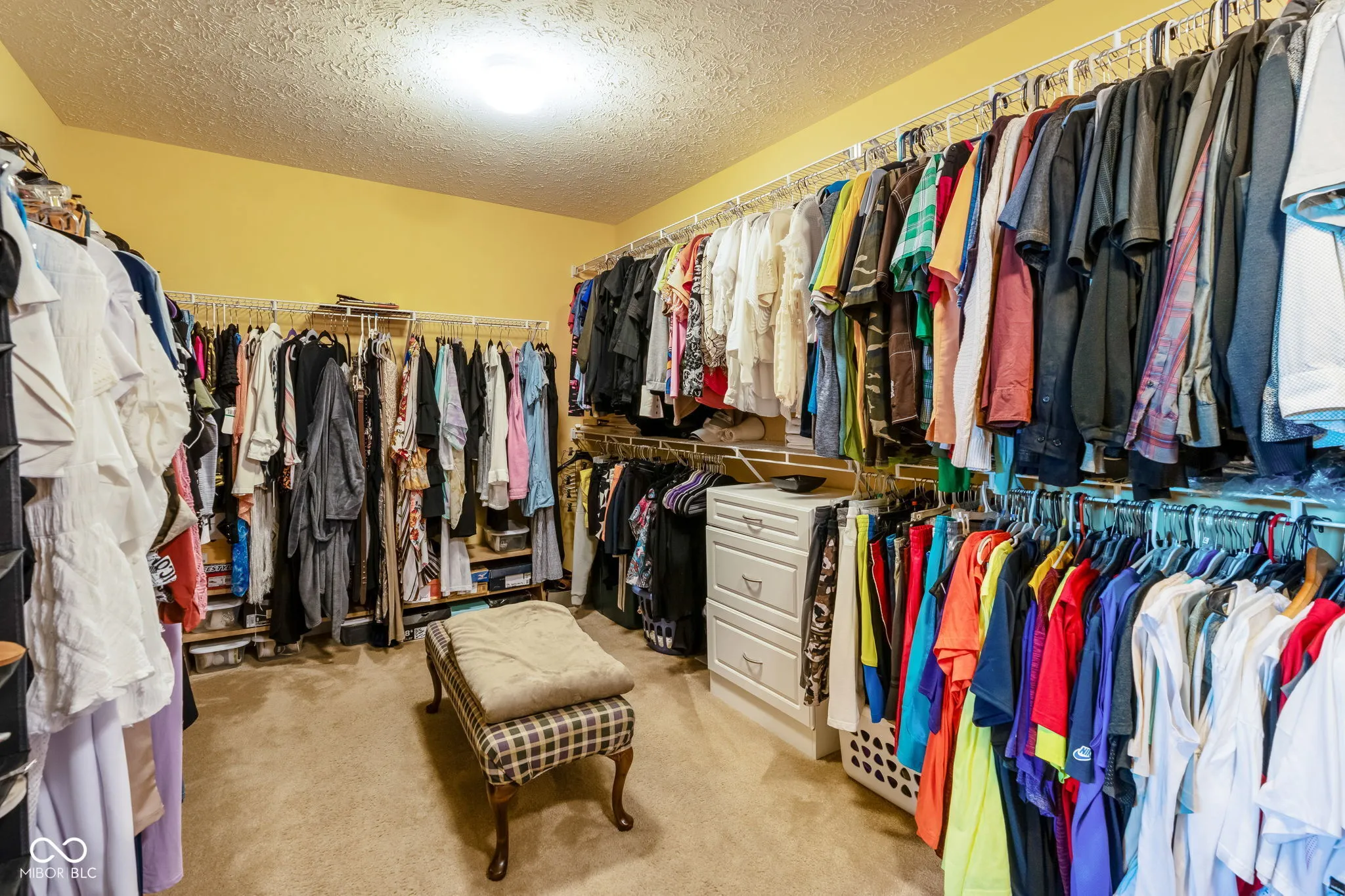 Carmel, Indiana 46074, United States, 6 Bedrooms Bedrooms, ,4 BathroomsBathrooms,Residential,Pending,183593