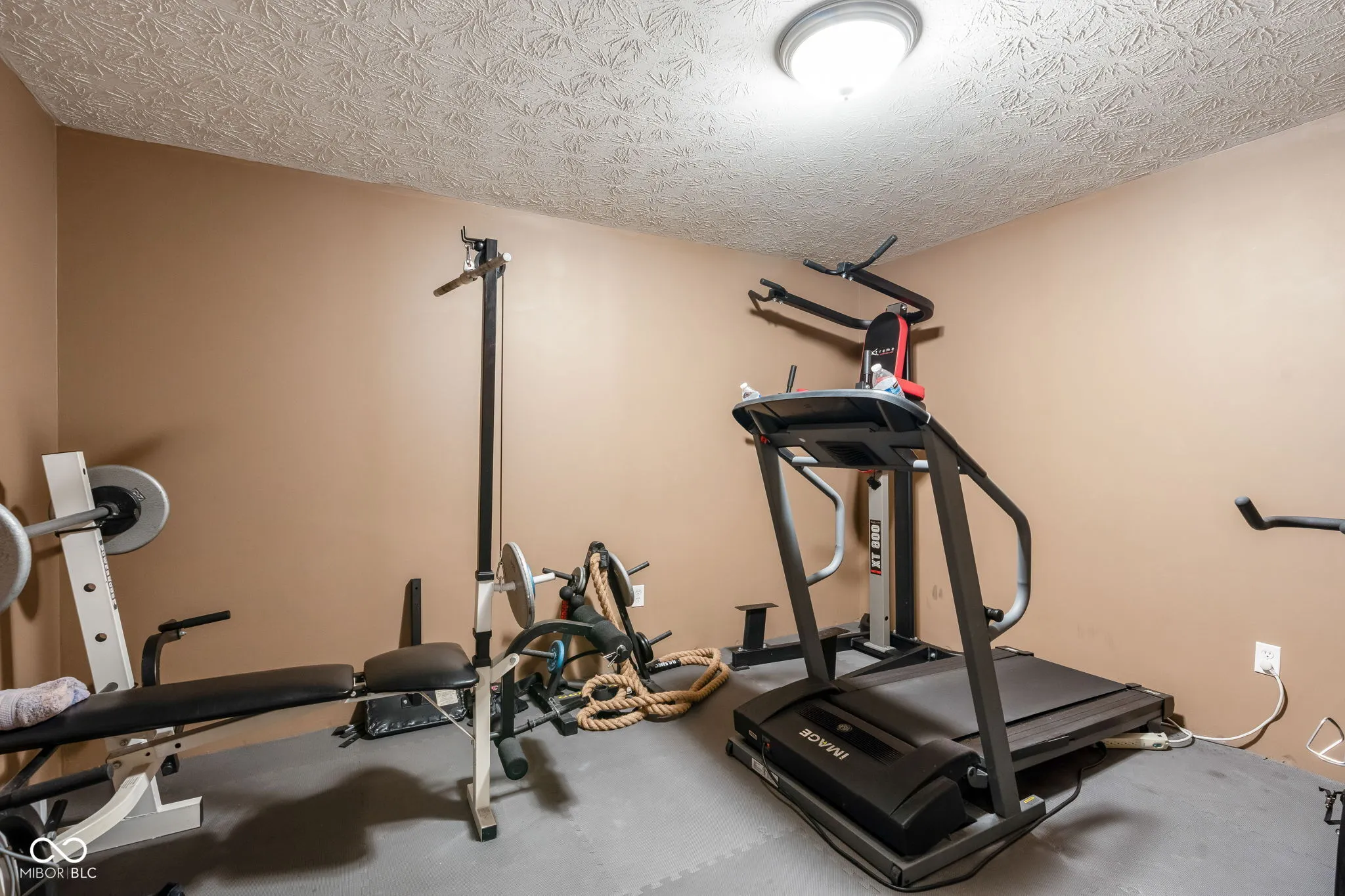 Carmel, Indiana 46074, United States, 6 Bedrooms Bedrooms, ,4 BathroomsBathrooms,Residential,Pending,183593