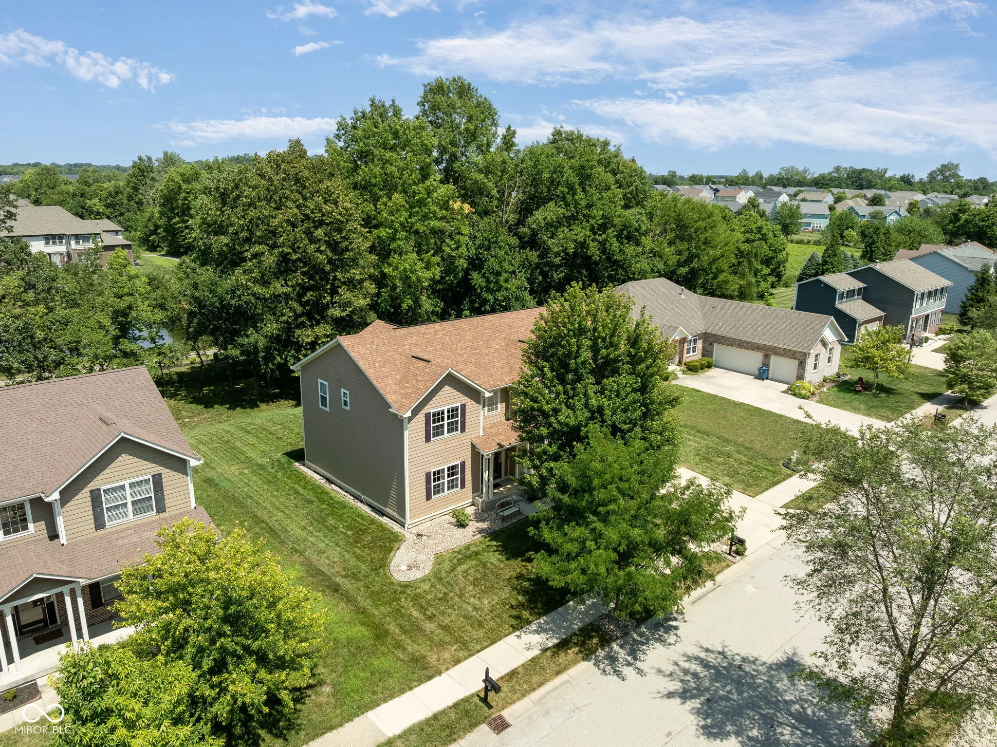 Carmel, Indiana 46074, United States, 6 Bedrooms Bedrooms, ,4 BathroomsBathrooms,Residential,Pending,183593