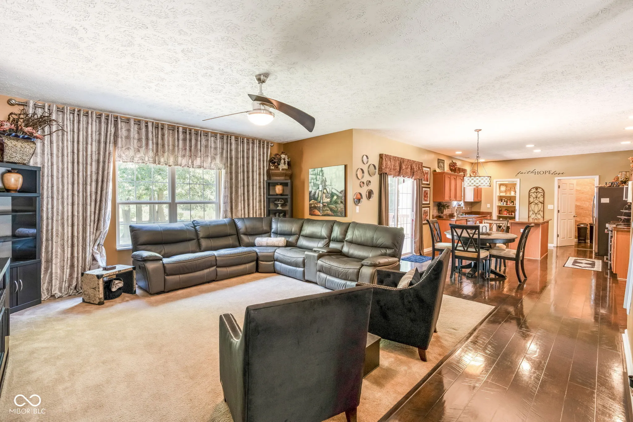 Carmel, Indiana 46074, United States, 6 Bedrooms Bedrooms, ,4 BathroomsBathrooms,Residential,Pending,183593