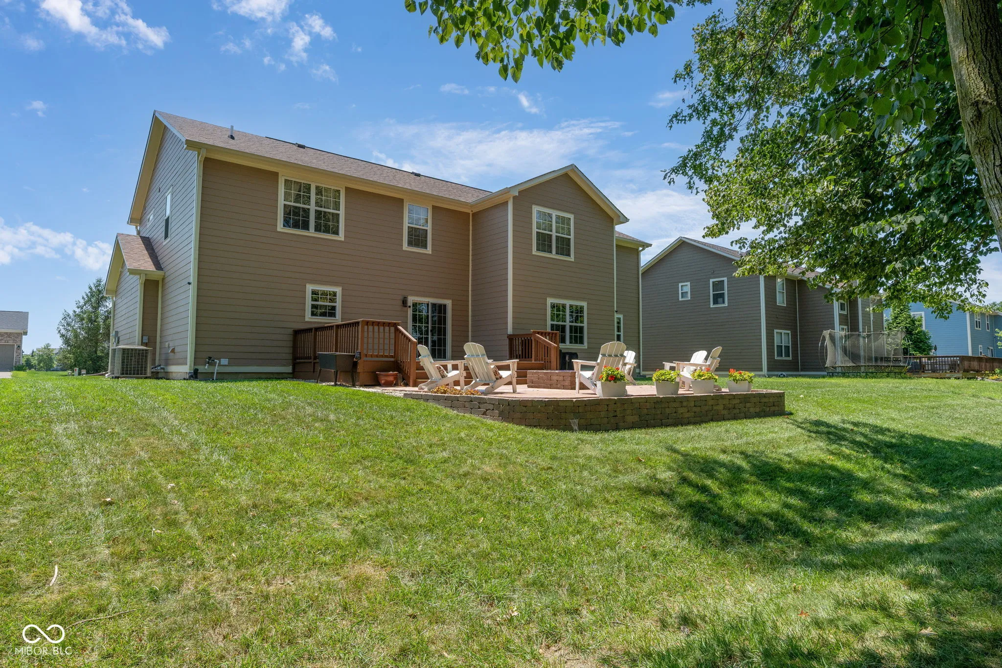 Carmel, Indiana 46074, United States, 6 Bedrooms Bedrooms, ,4 BathroomsBathrooms,Residential,Pending,183593