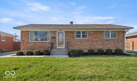 Photo of 5551 Meadowood Drive, Indianapolis, IN 46224 (MLS # 22079262)