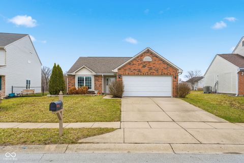 781 Hollowood Lane Avon IN 46123