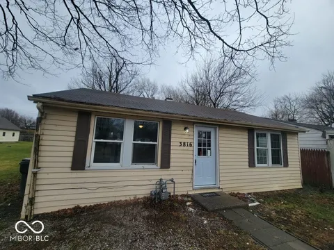 3816 St Charles Street, Anderson, IN 46013 - MLS#: 22002969