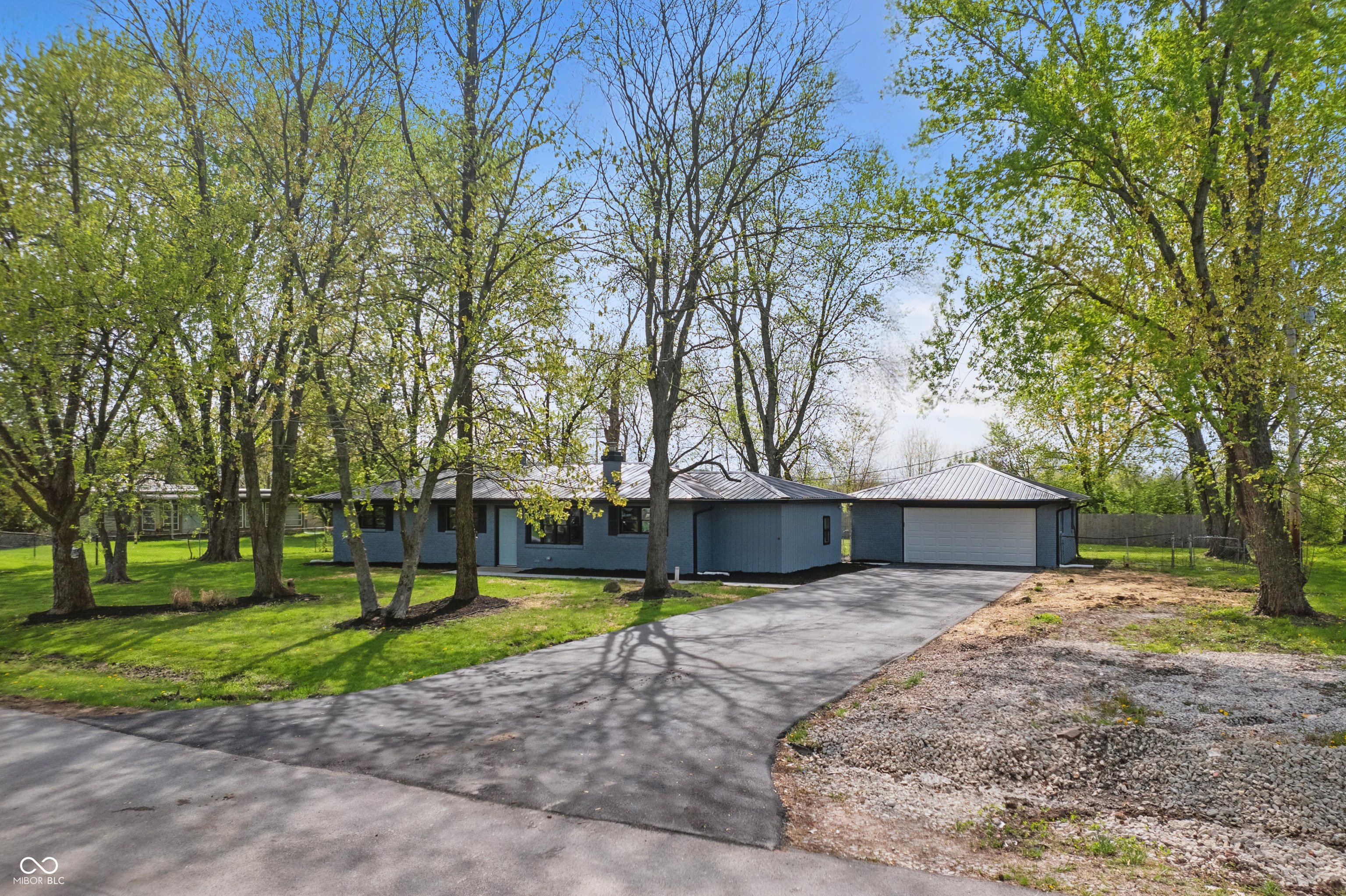 4450 Bridgefield West Drive