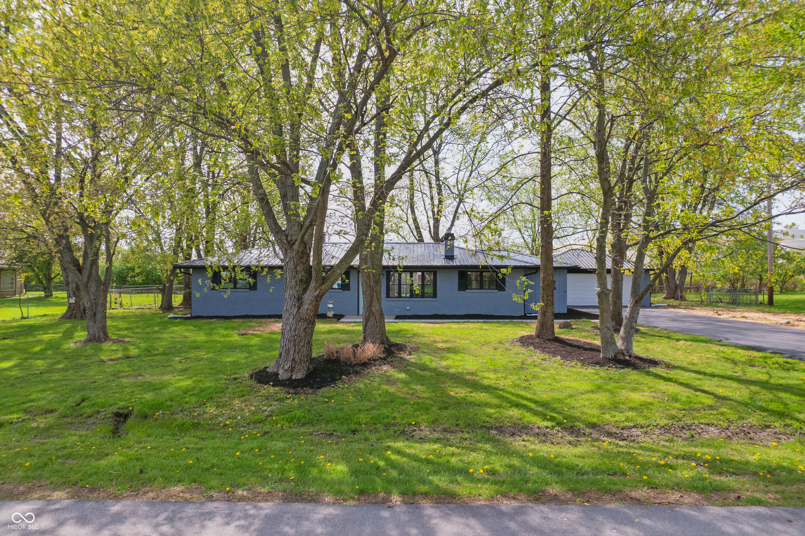 4450 Bridgefield West Drive