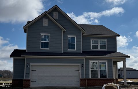 Photo of 13111 Himalaya Circle, Noblesville, IN 46060 (MLS # 22084317)