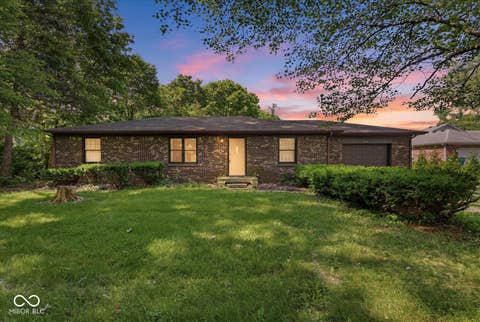 Photo of 4661 N Frontage Road, Fairland, IN 46126 (MLS # 22105410)