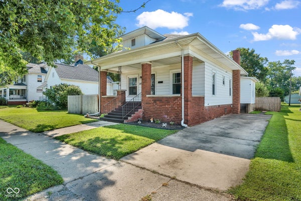 830 ELM ST, CLINTON, IN 47842 - Image d0f7b96ca23191e36b0a972fdfa4d9a0/3458622744