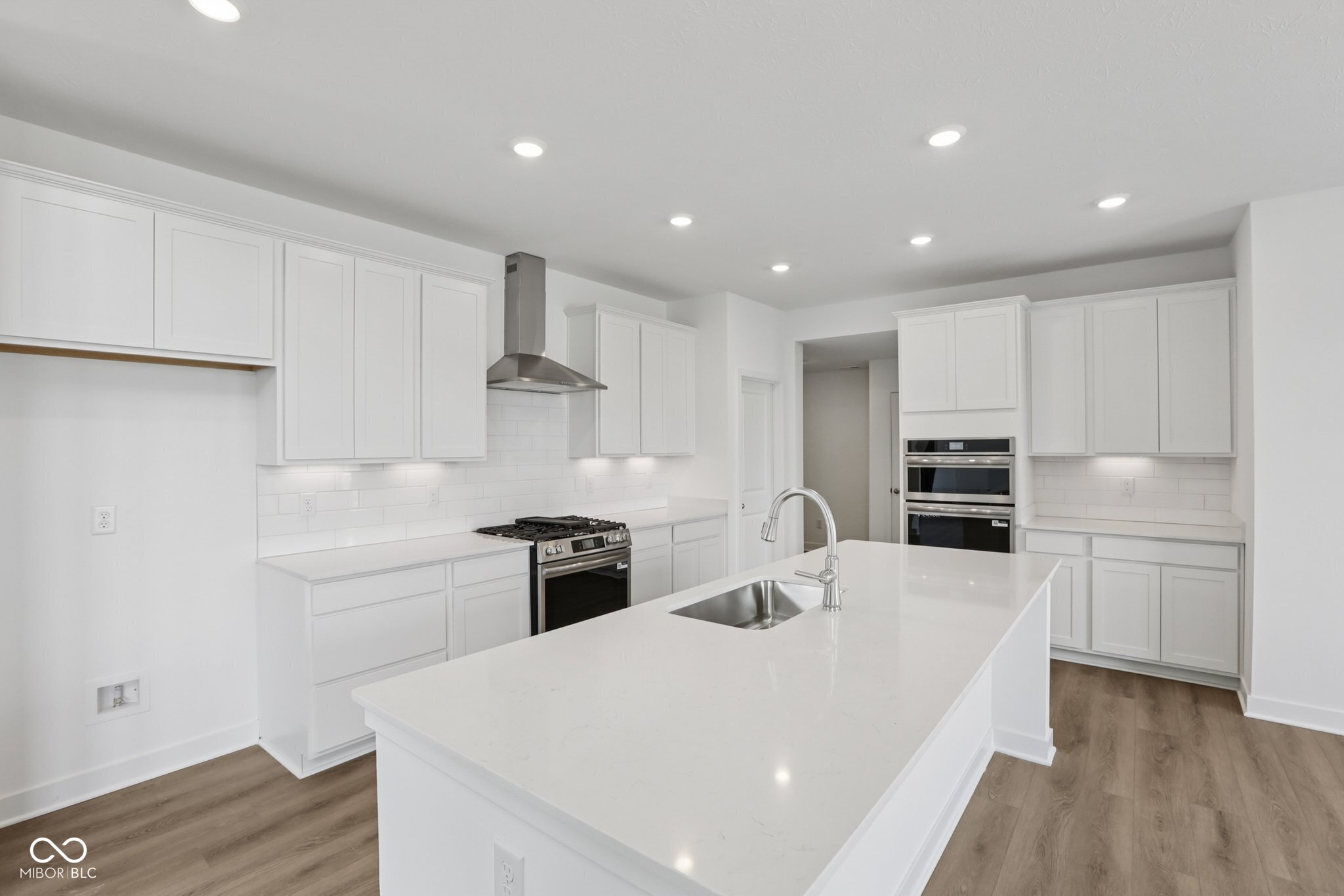 4882 Morning Valley Court