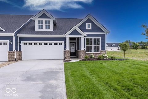 Photo of 3866 Holly Brook Drive, Westfield, IN 46062 (MLS # 22039706)