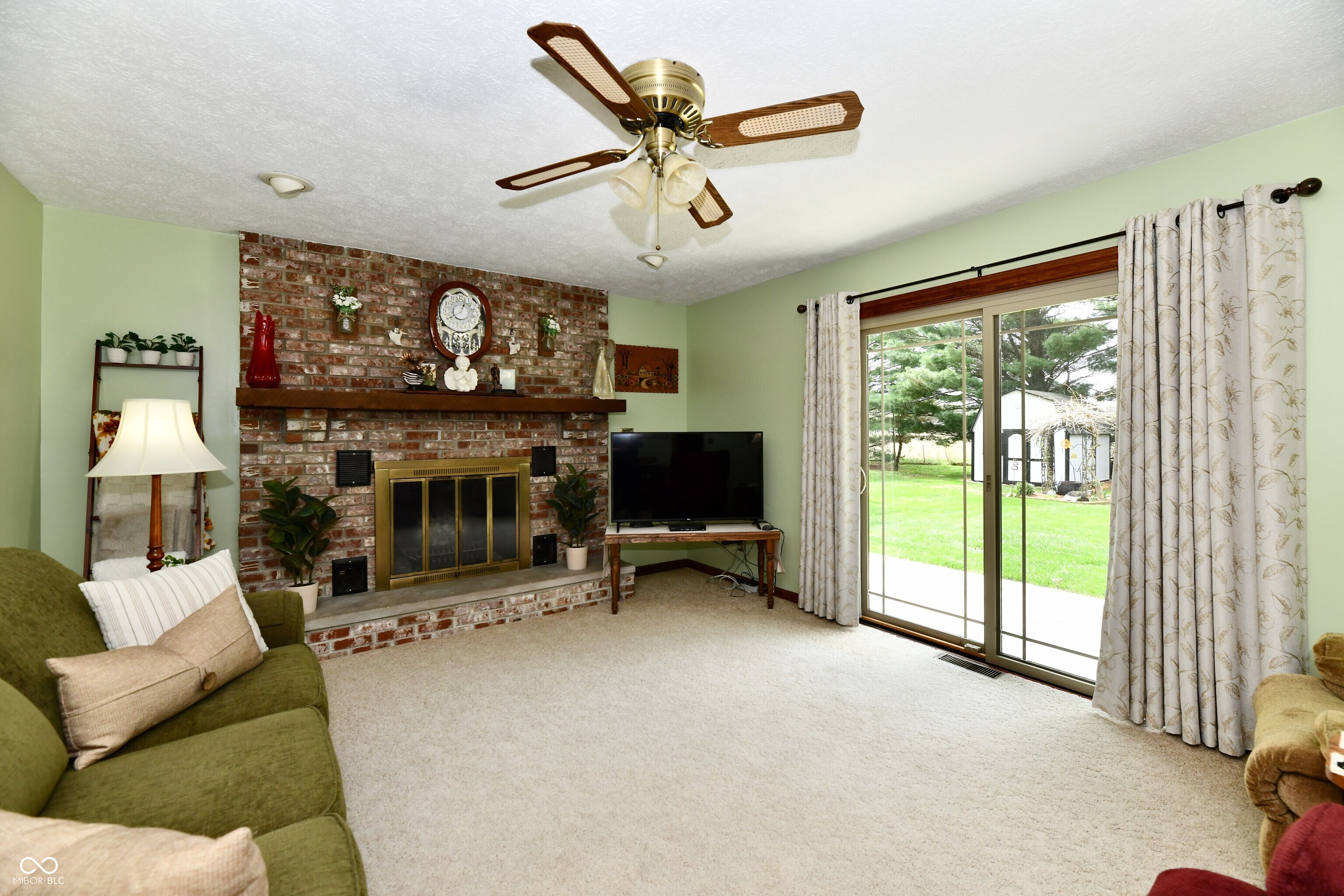4075 Lakewood Court