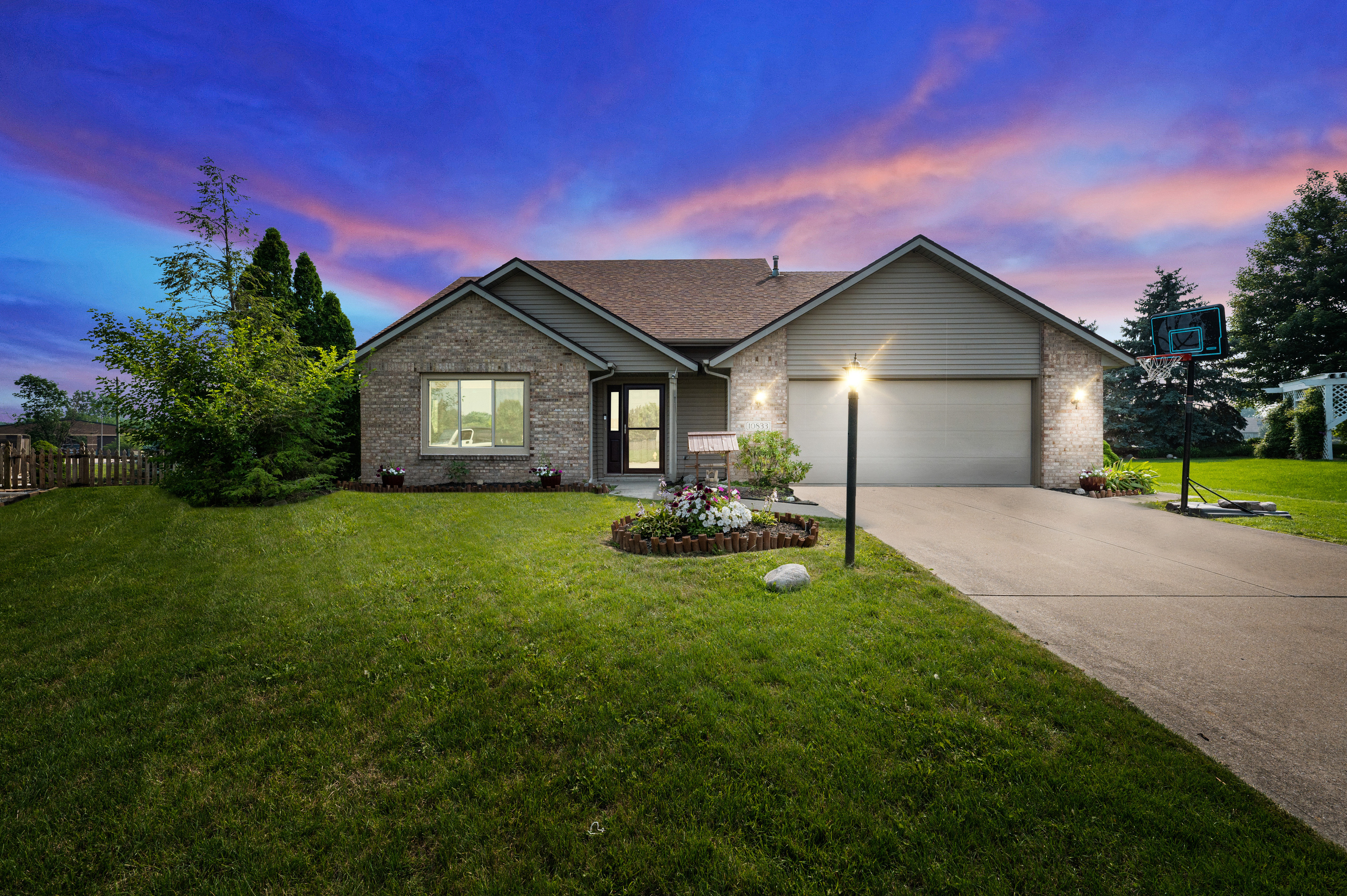 Photo 1 of 32 of 10833 Lupine Lane house