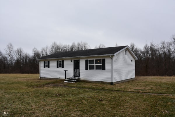 5995 FREEDOM HEIGHTS DR, FREEDOM, IN 47431 - Image d160c2b3420b24d8547c1cfcabb2d1bc/3739840157