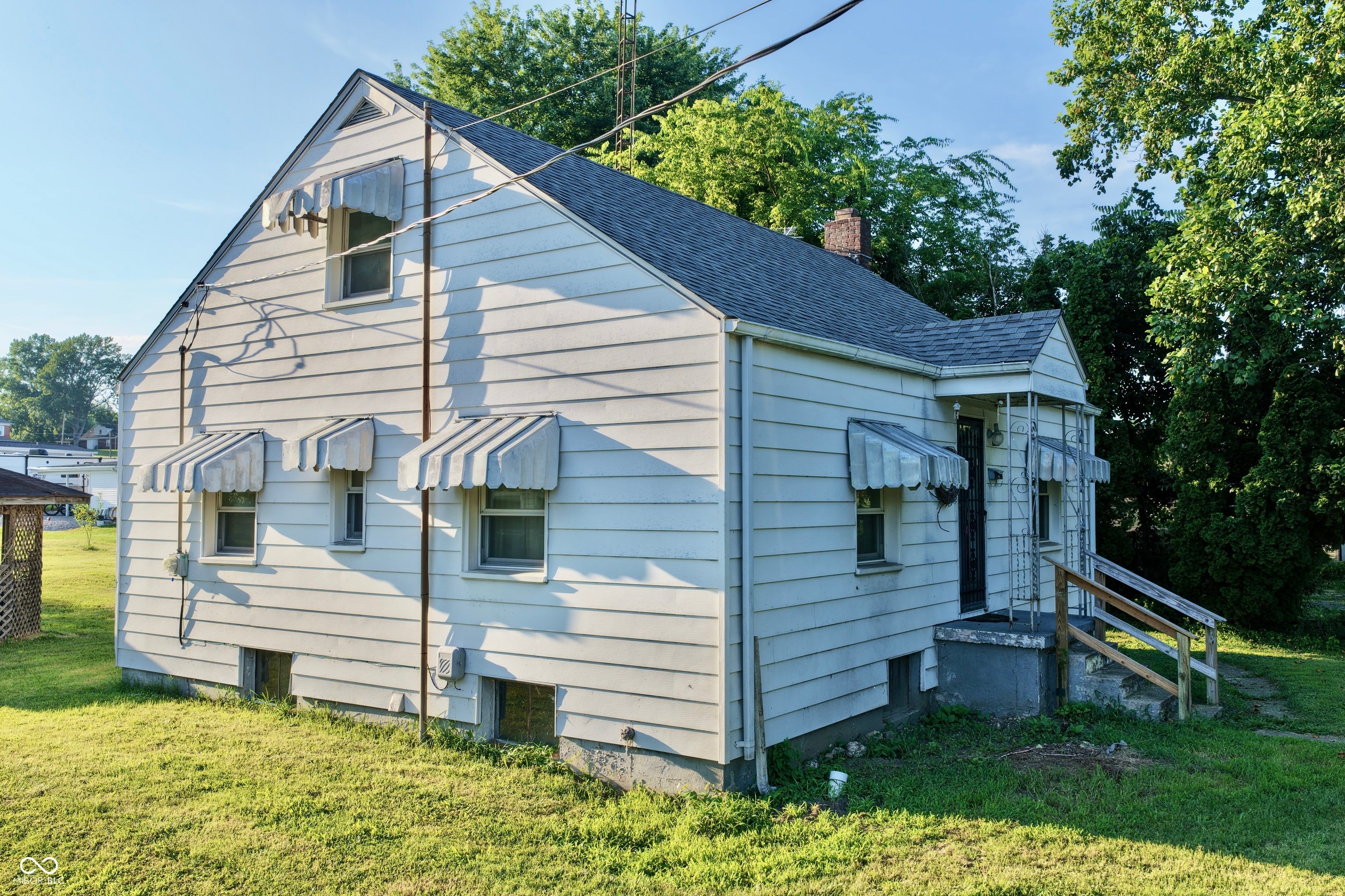 508 S Poplar