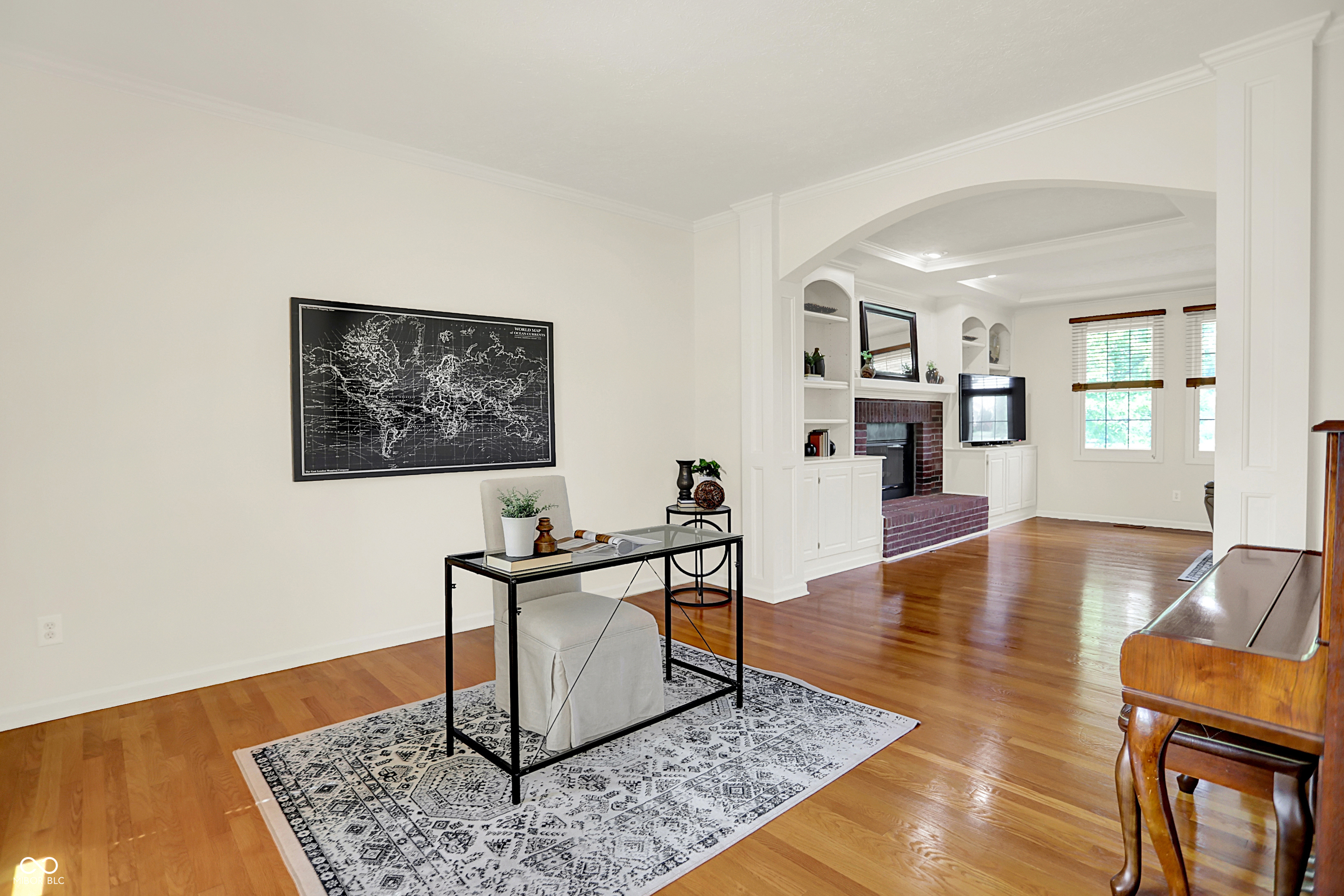 5761 Coopers Hawk Drive