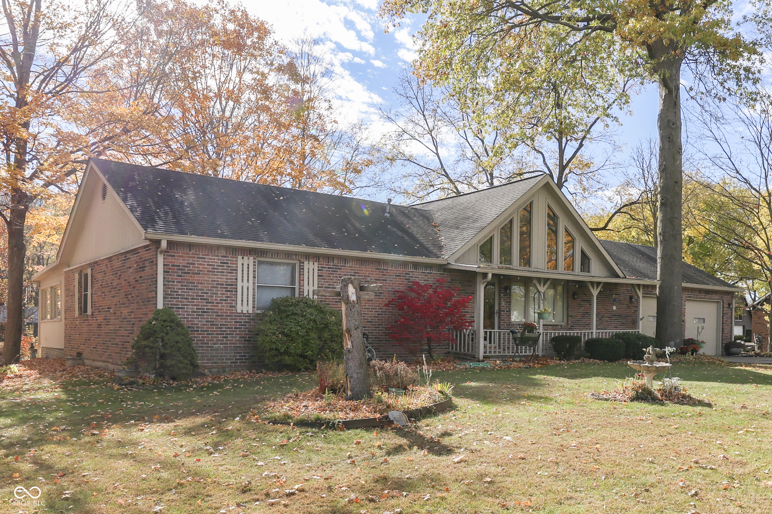 6747 E County Road 700 N