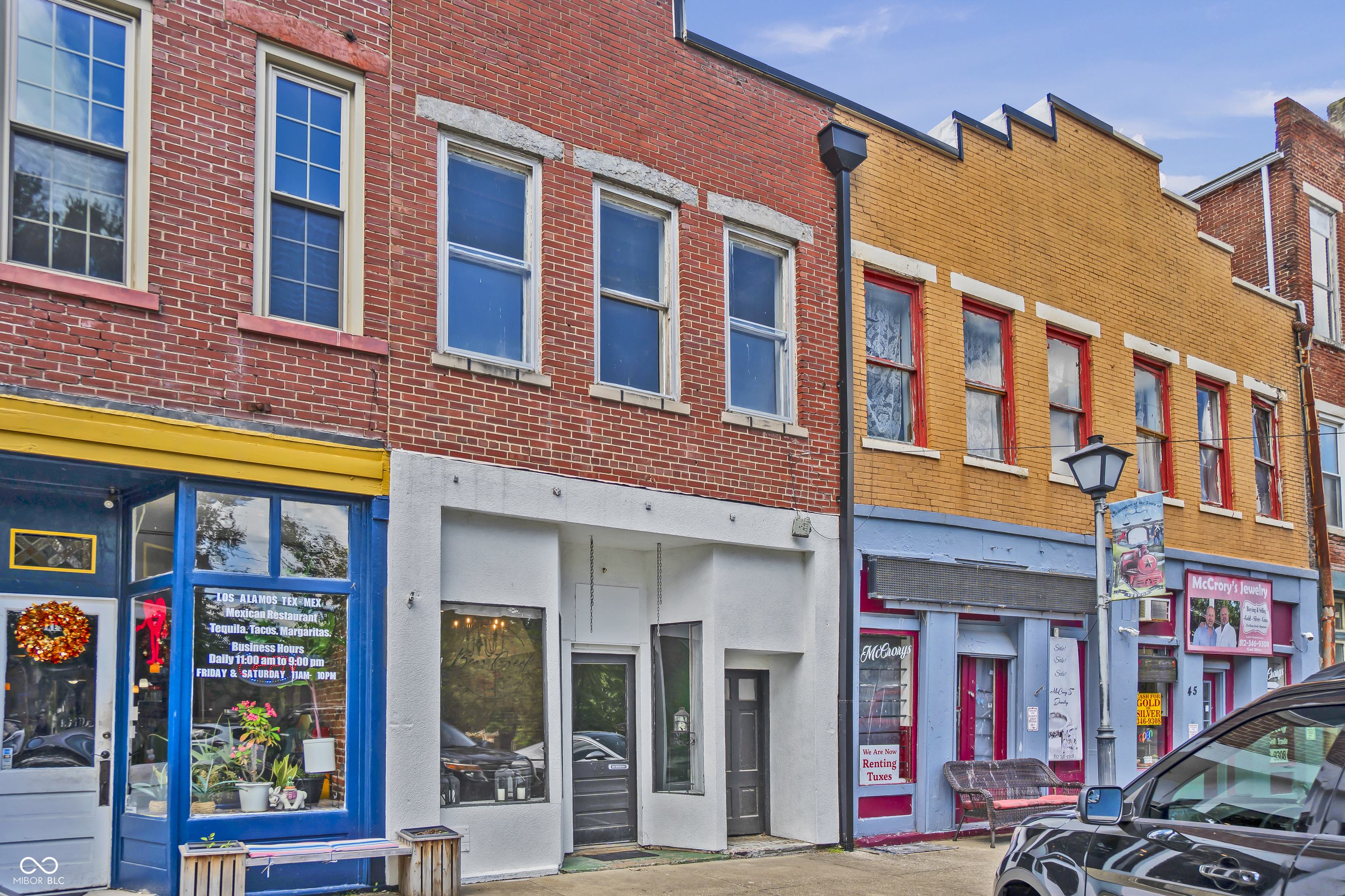 41 N Pike Street