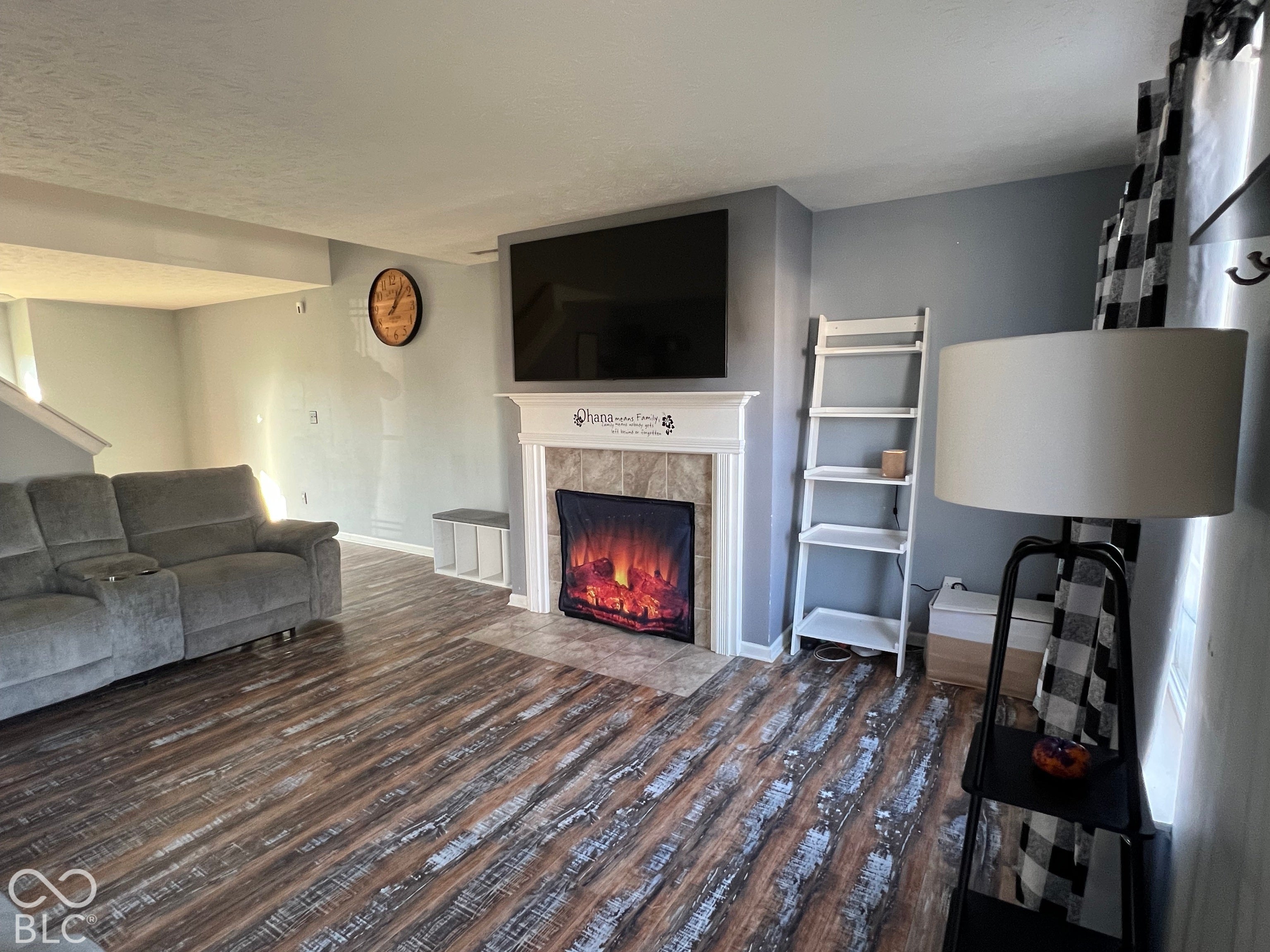 1476 Pencross Lane