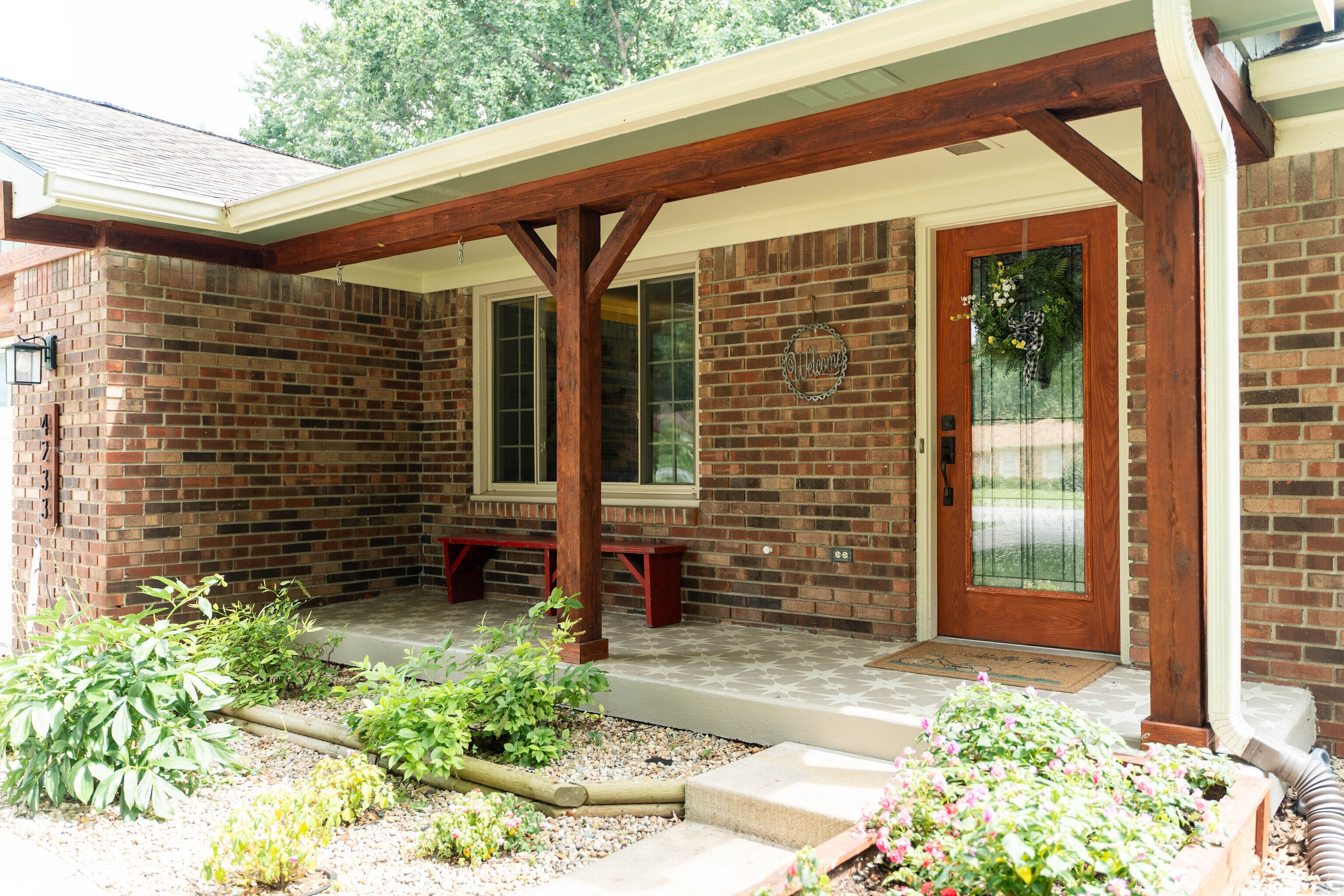 4233 W Fairview Road