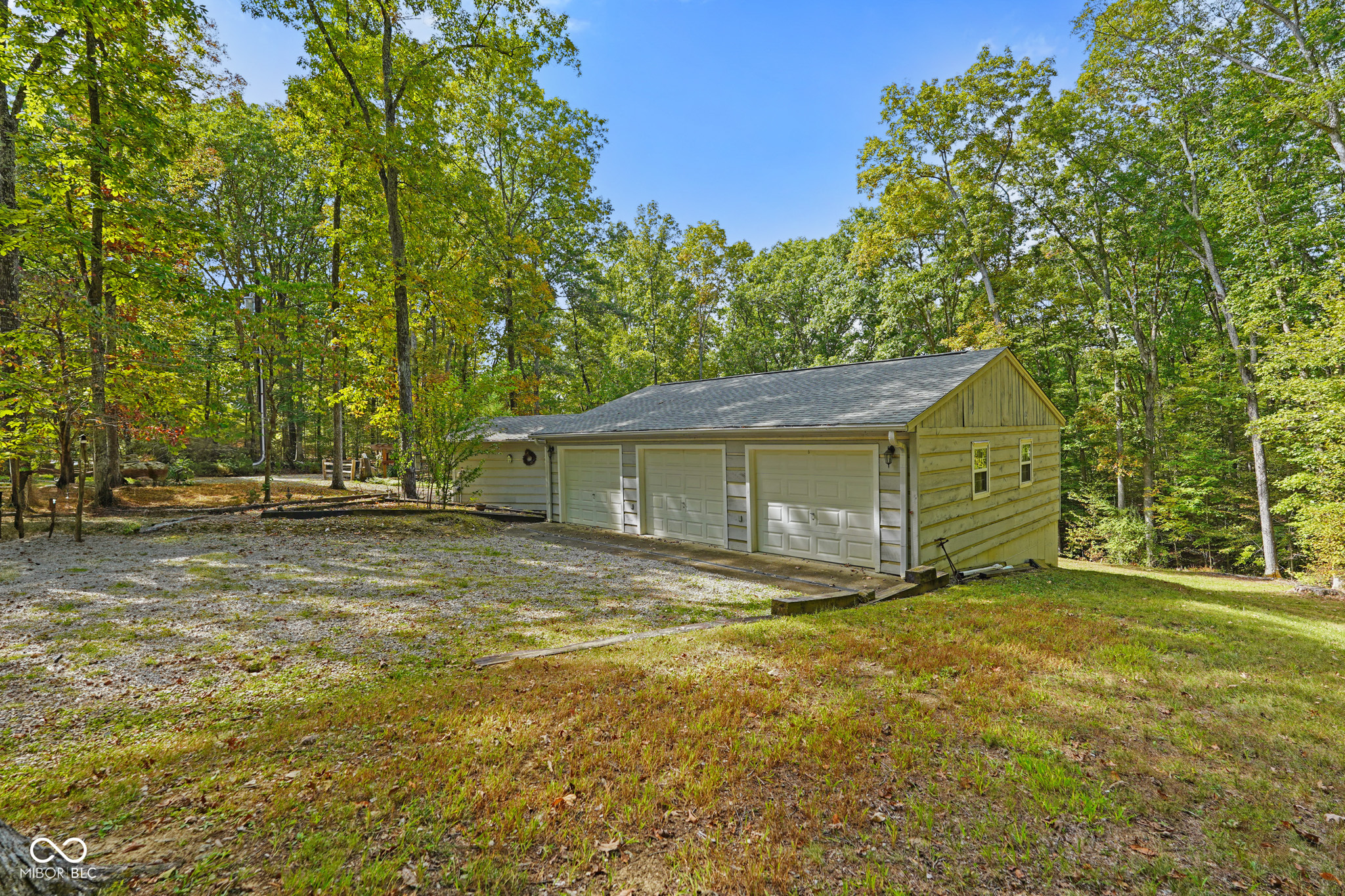 2124 Fair Oaks Trail