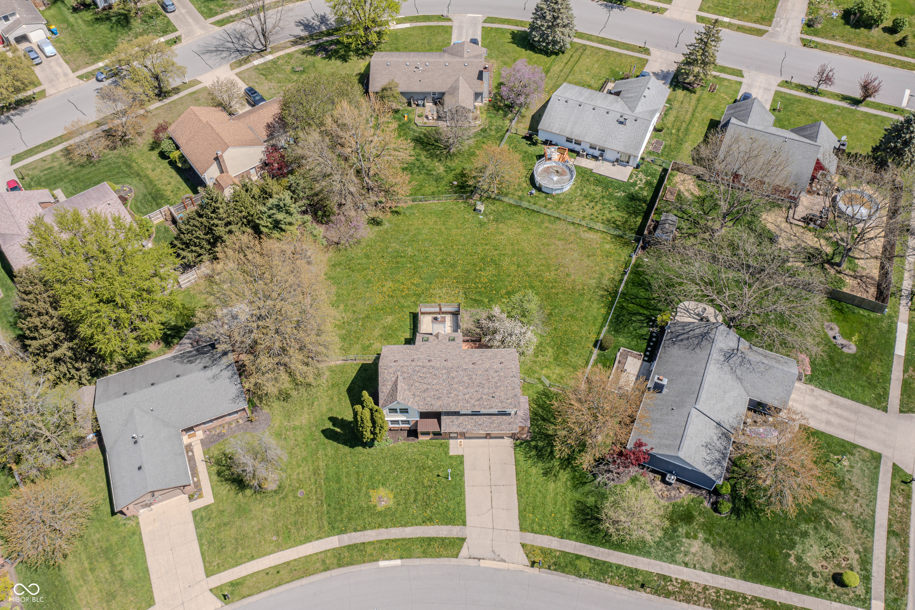 7906 Hampton Place