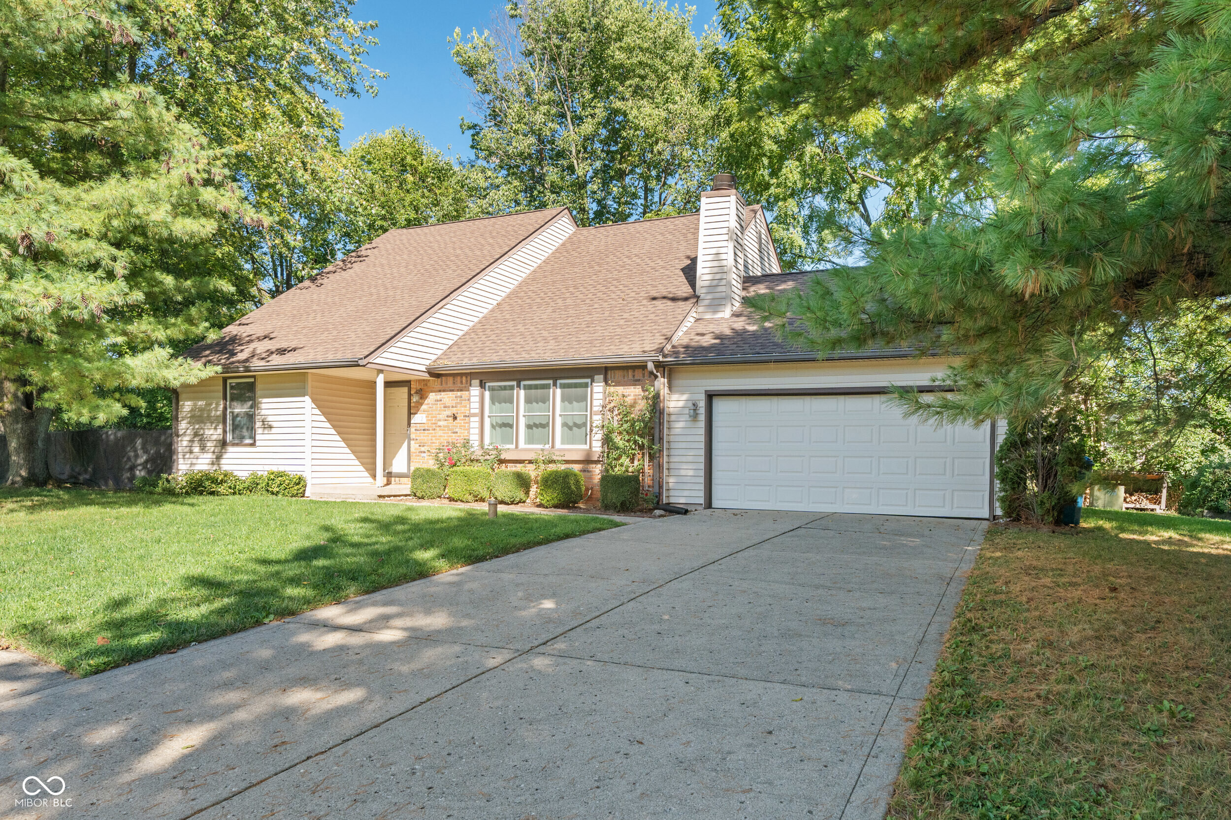 8112 Flat Branch Court