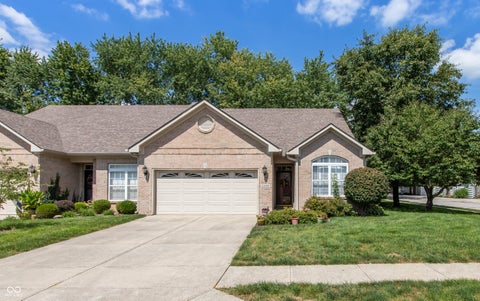 Photo of 1498 Hideaway Circle, Brownsburg, IN 46112 (MLS # 22122277)