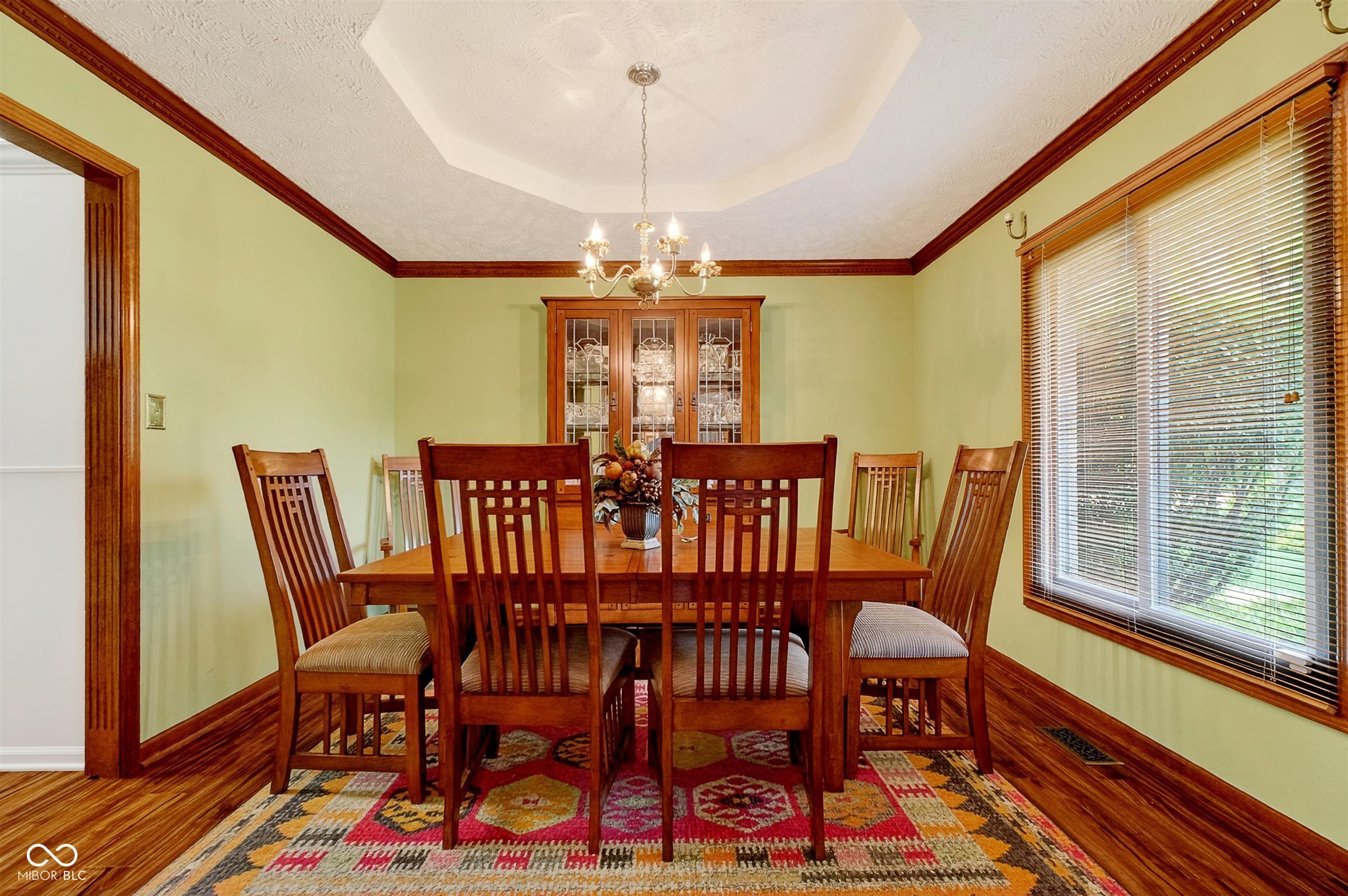 1364 Kingsway Drive