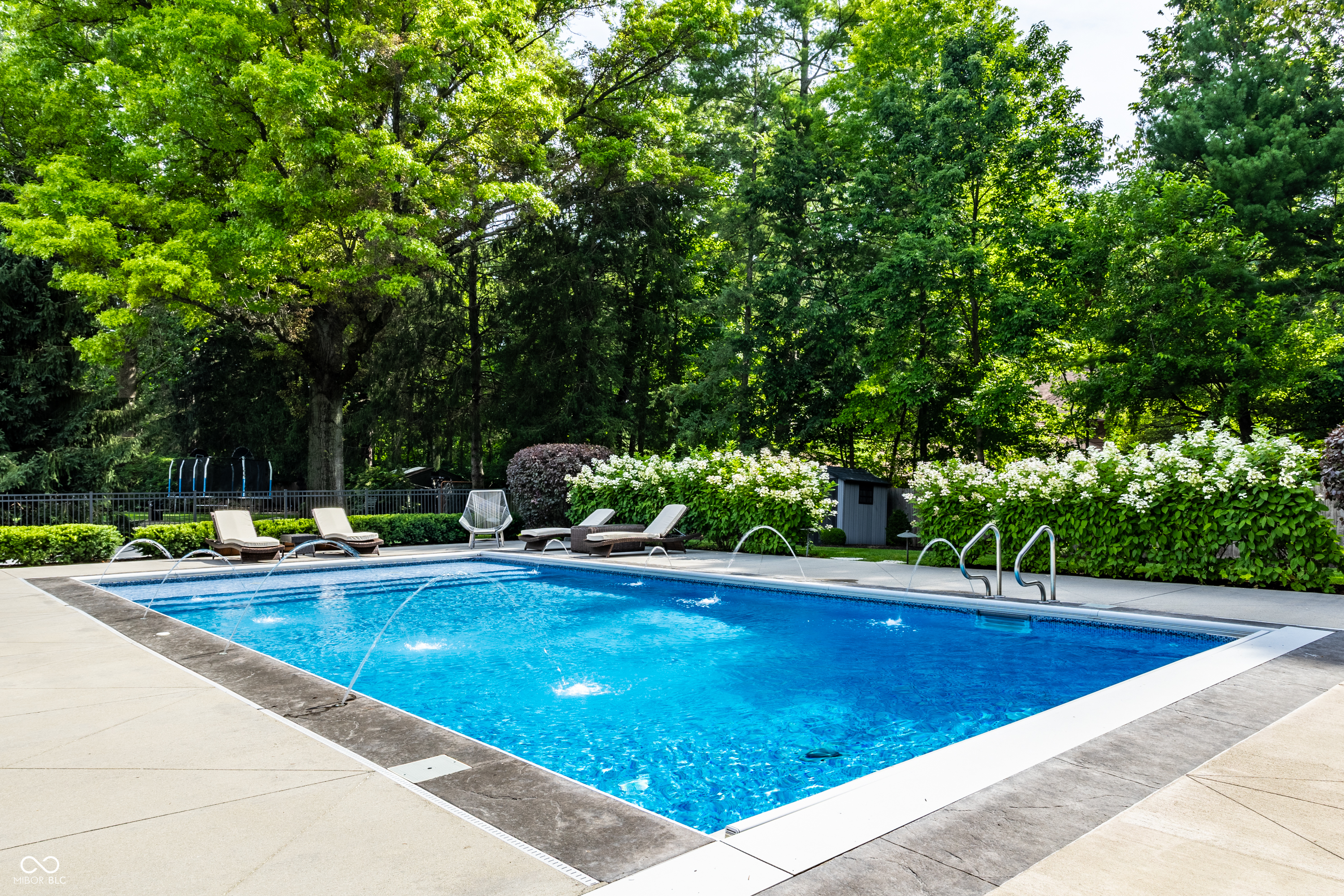 7511 Pine Valley Lane