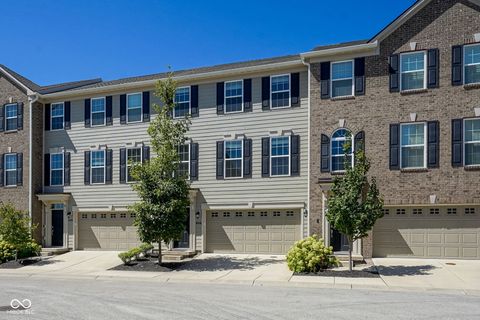 Photo of 14226 Frostburg Drive, Carmel, IN 46033 (MLS # 22059998)